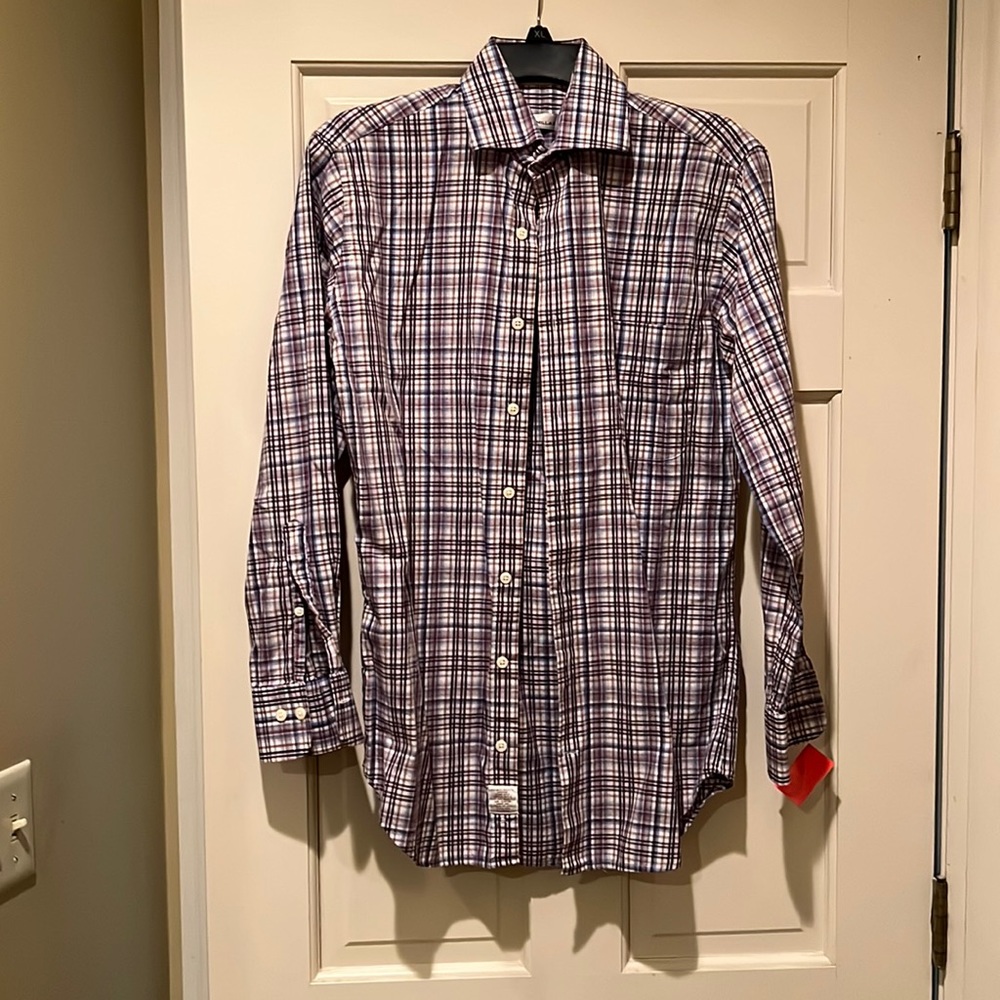 Beautiful Peter Millar multi colored shirt. Size medium